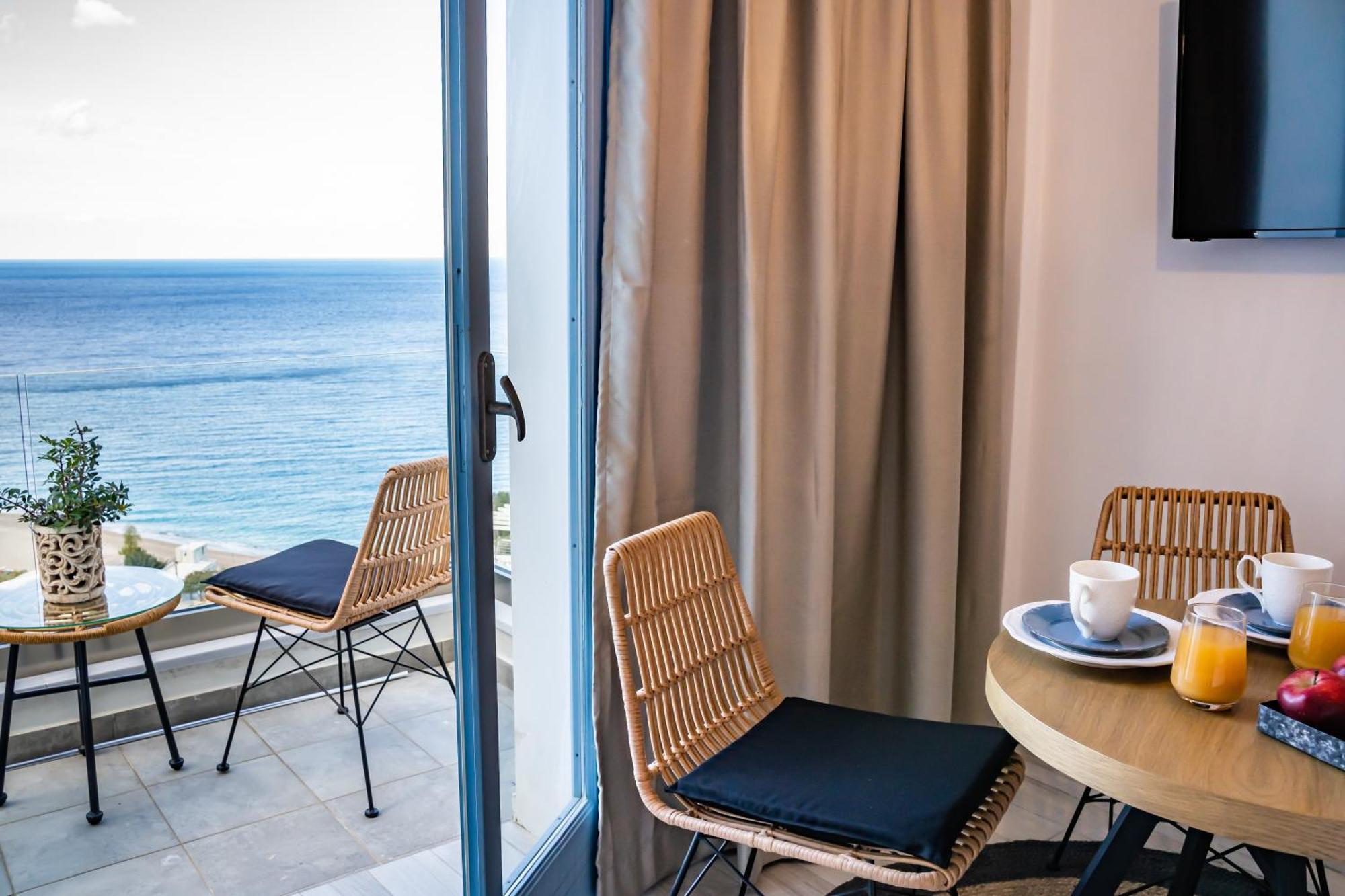 Yploui Suites Kárpathos Eksteriør bilde