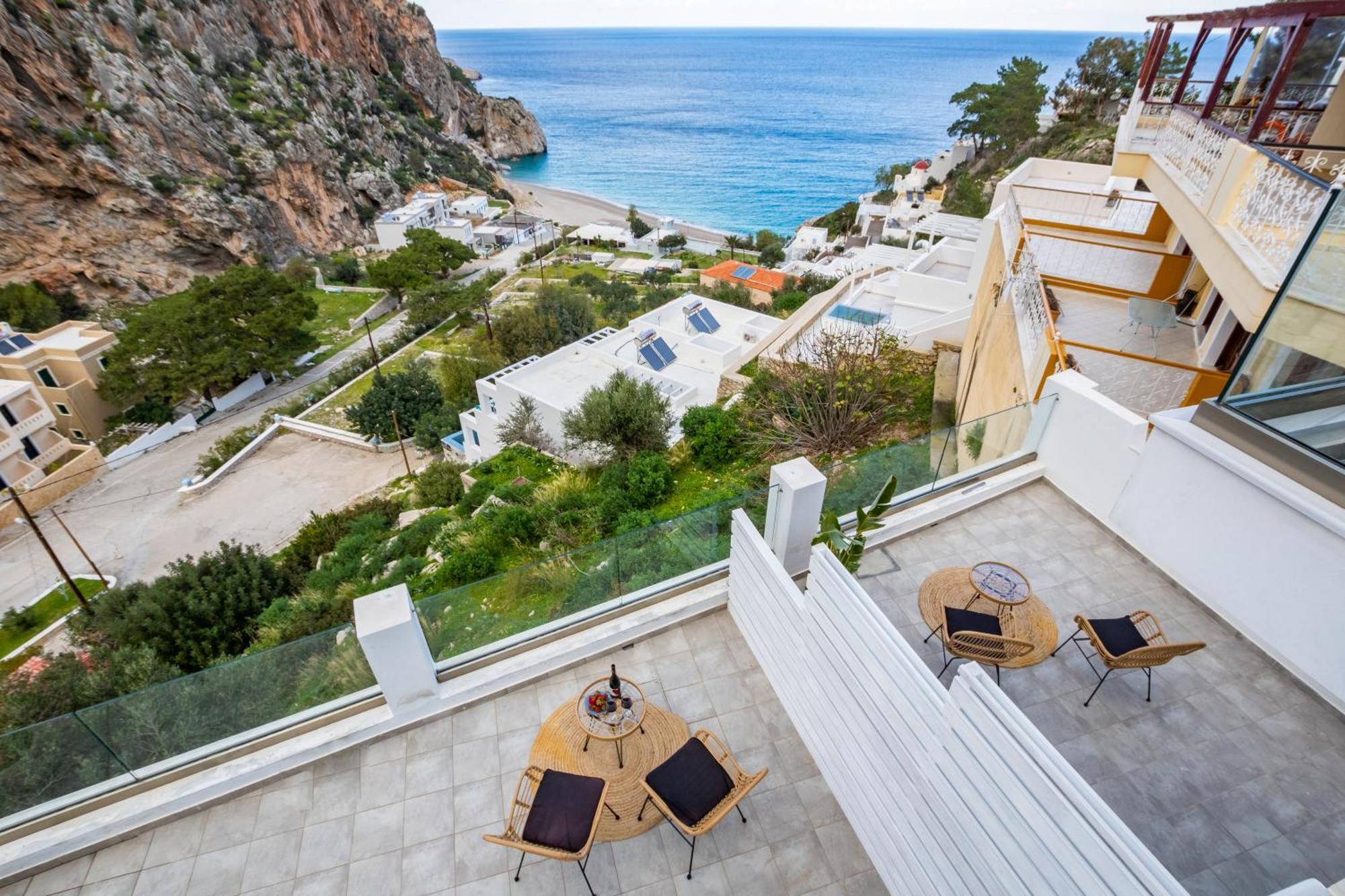 Yploui Suites Kárpathos Eksteriør bilde